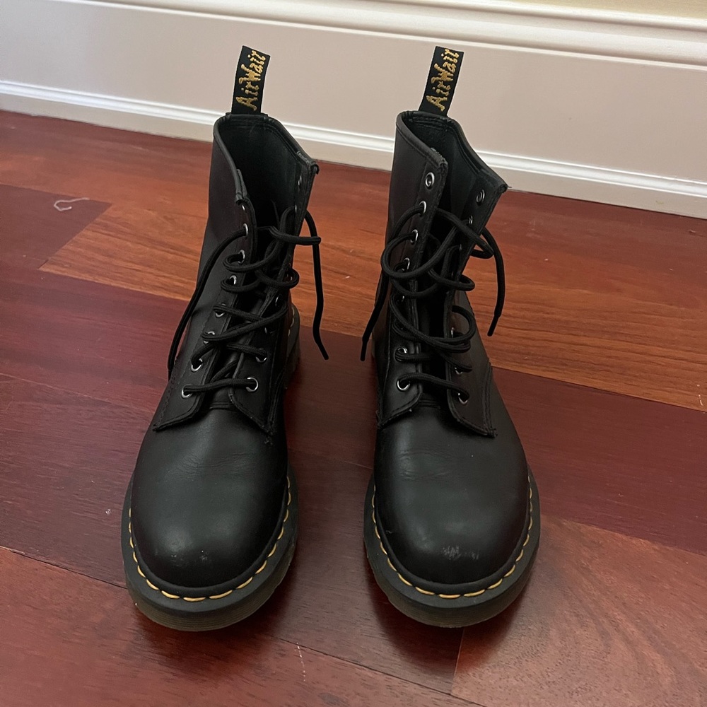 Dr Marten Boots